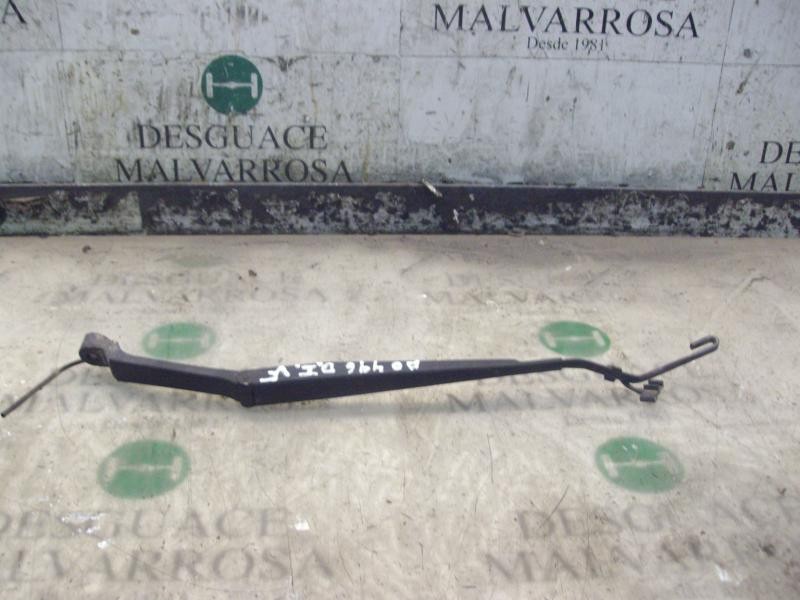 Recambio de brazo limpia delantero izquierdo para ssangyong rodius xdi limited awd referencia OEM IAM   