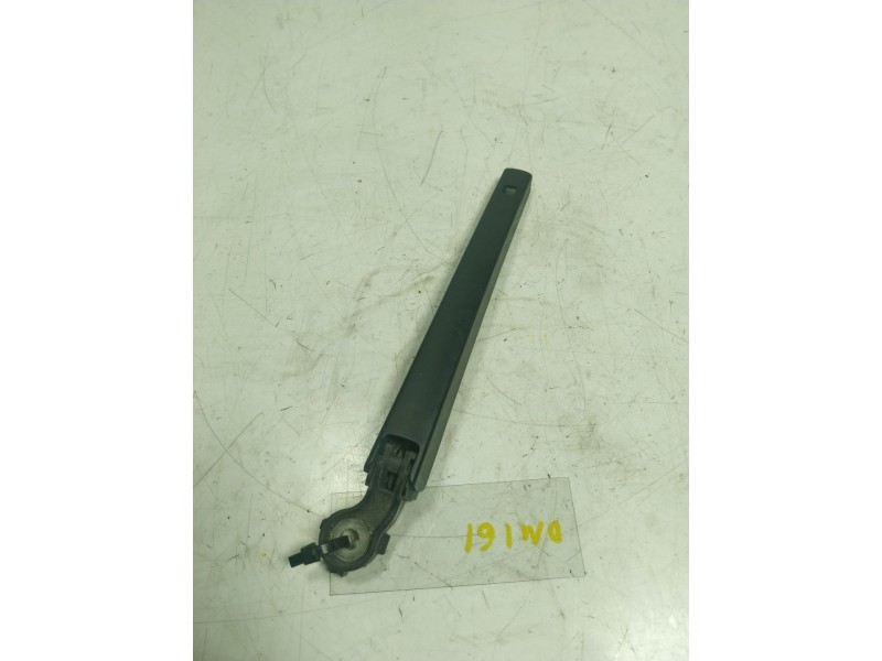 Recambio de brazo limpia trasero para volkswagen golf vii lim. (5g1) 1.6 16v tdi dpf referencia OEM IAM 6R6955707B  