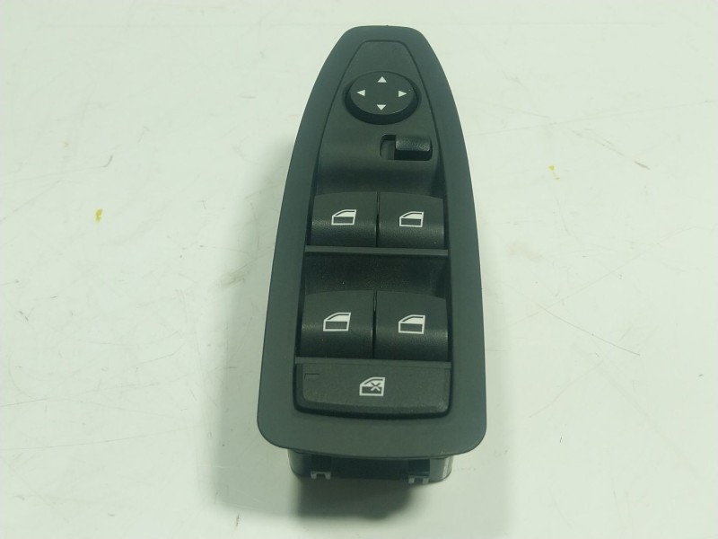 Recambio de mando elevalunas delantero izquierdo para bmw 3 (f30, f80) 320 d referencia OEM IAM 61319208109 920810903 