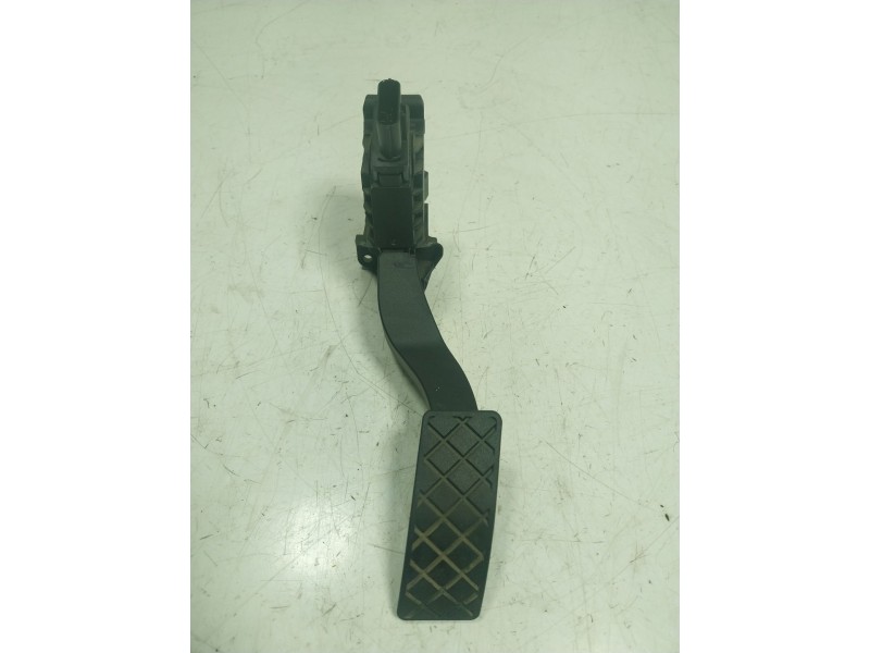 Recambio de potenciometro pedal para volkswagen golf vii lim. (5g1) 1.6 16v tdi dpf referencia OEM IAM 5Q1723503H 5Q1723503H 