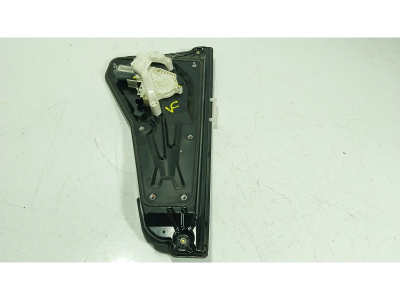 Recambio de elevalunas trasero izquierdo para land rover discovery iv (l319) 3.0 sdv6 4x4 referencia OEM IAM LR052108 917224100 