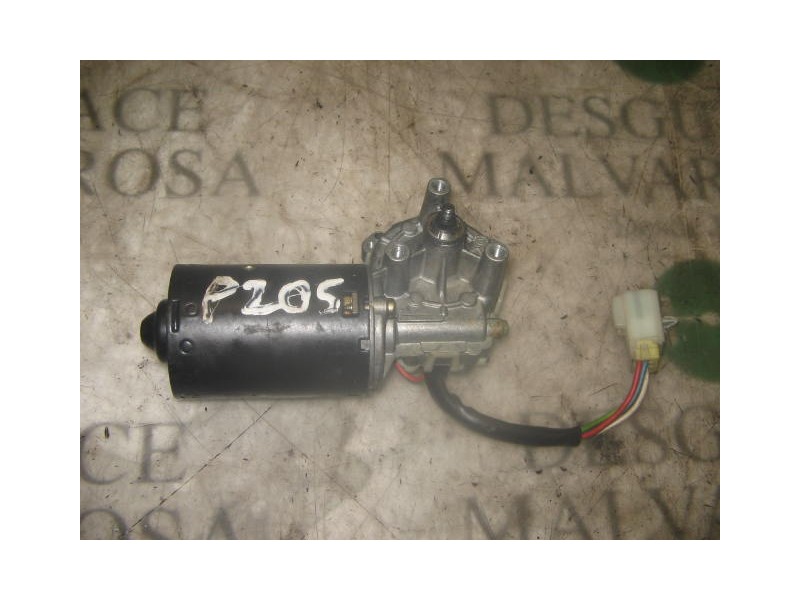 Recambio de motor limpia delantero para nissan trade 100 referencia OEM IAM   
