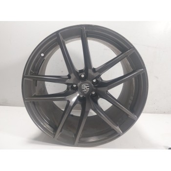 LLANTA 95B601025EJ 95B601025EK 