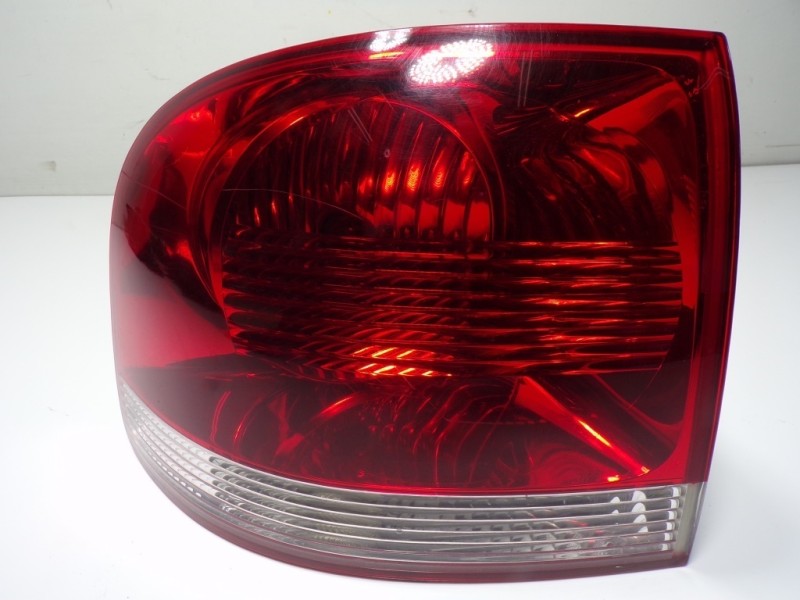 Recambio de piloto trasero izquierdo para volkswagen touareg (7la) 2.5 tdi referencia OEM IAM 7L6945095P 7L6945095K 181203