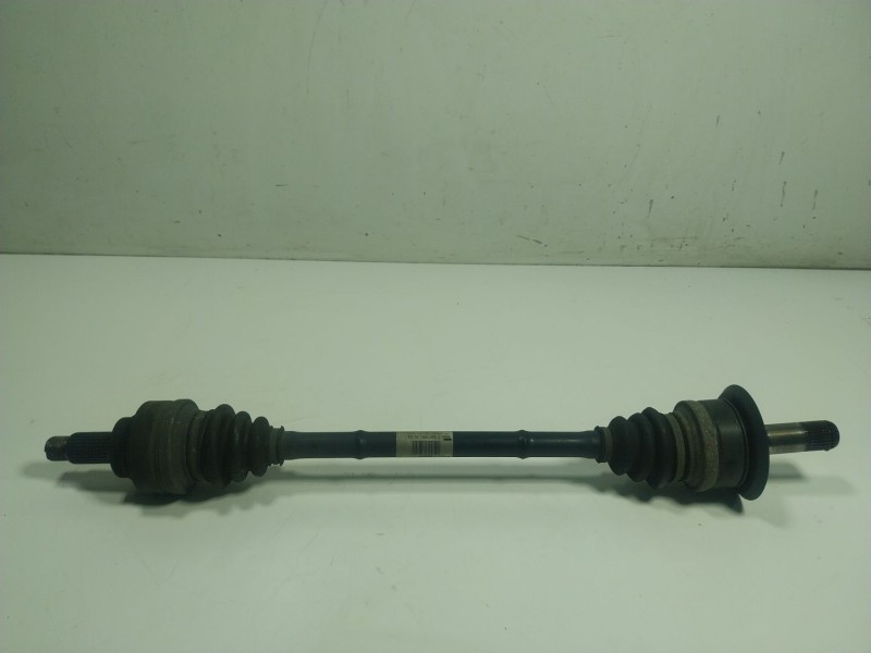 Recambio de transmision trasera izquierda para bmw 3 (f30, f80) 320 d referencia OEM IAM 33208680347 7597681 