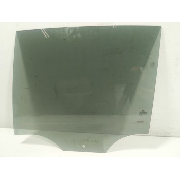 CRISTAL PUERTA TRASERO IZQUIERDO 2GM845025A 