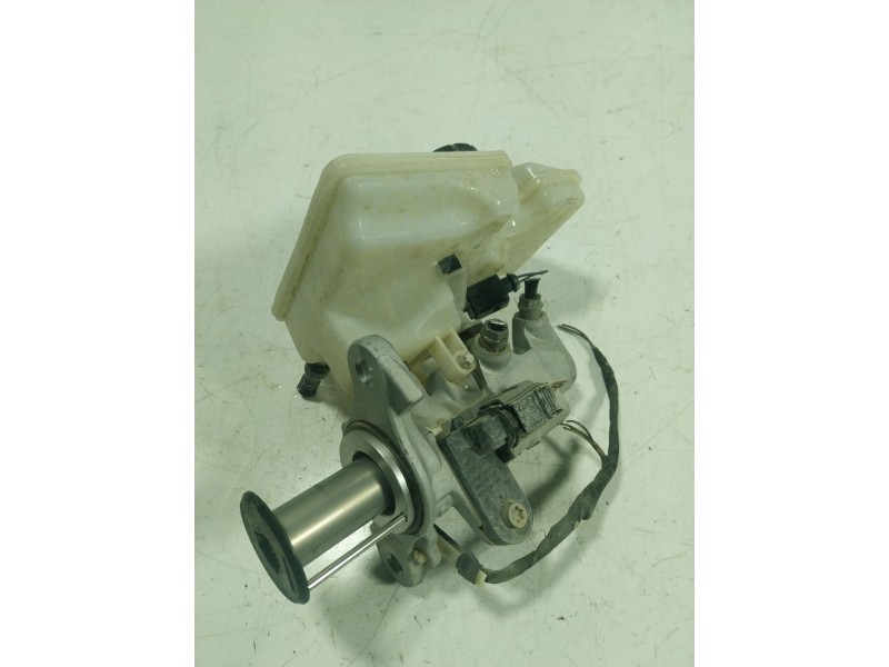 Recambio de bomba freno para volkswagen t-roc (a11, d11) 1.0 tsi referencia OEM IAM 5Q1614019ACREP 5Q1611301G 5Q1614019AC