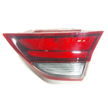 PILOTO TRASERO DERECHO INTERIOR 92404G4400 92404G4 