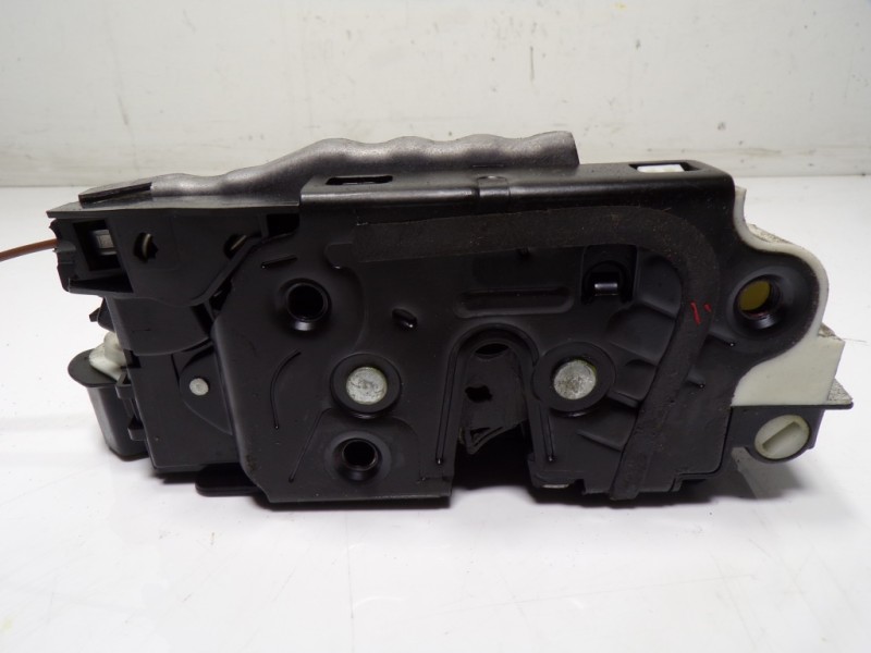 Recambio de cerradura puerta trasera izquierda para volkswagen cc (358) 2.0 tdi referencia OEM IAM 5N0839015J 5N0839015J 