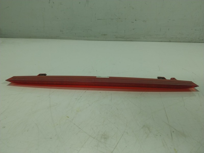 Recambio de piloto trasero central para volkswagen t-cross (c11, d31) 1.0 tsi referencia OEM IAM 8V0945097D 8V0945097D 