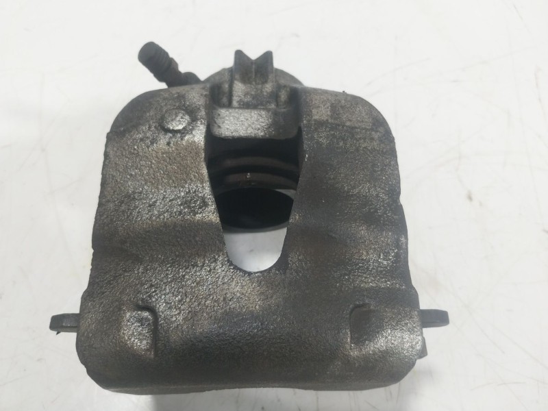 Recambio de pinza freno delantera derecha para volkswagen t-cross (c11, d31) 1.0 tsi referencia OEM IAM 2Q0615124A  