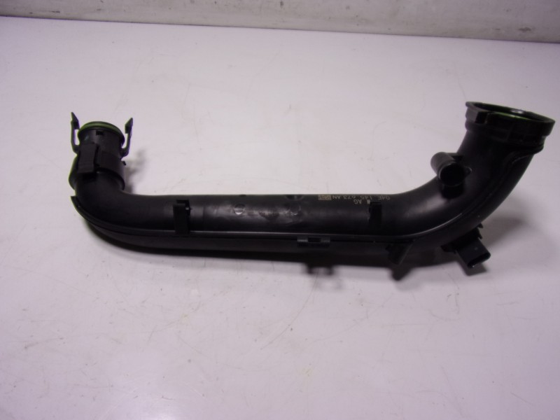 Recambio de tubo intercooler para cupra leon sportstourer (kl8) 1.4 tsi phev referencia OEM IAM 04E145673AN 04E145673AN 