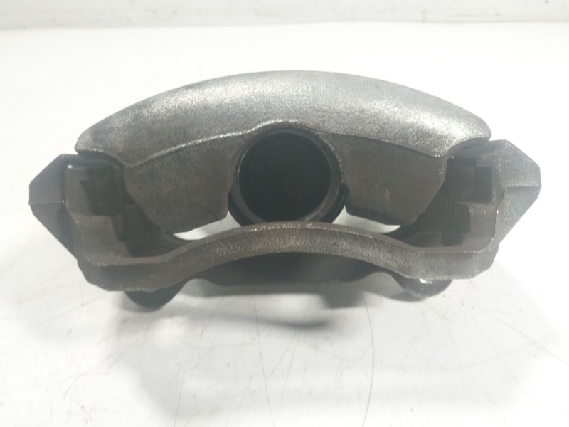 Recambio de pinza freno delantera izquierda para volkswagen t-roc (a11, d11) 1.0 tsi referencia OEM IAM 8V0615123  