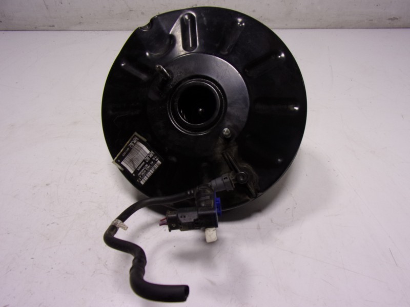 Recambio de servofreno para peugeot 308 1.2 12v e-thp referencia OEM IAM 1610769680 9675405480 