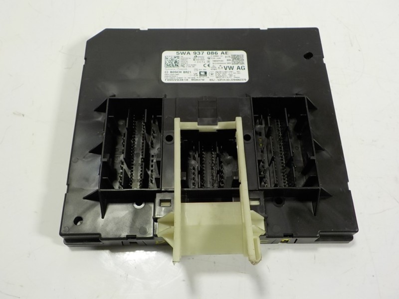 Recambio de modulo electronico para seat leon sportstourer (kl8) style referencia OEM IAM 5WA937086AP 5WA937086AE 