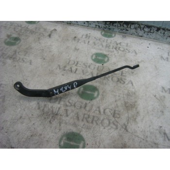 BRAZO LIMPIA DELANTERO DERECHO 