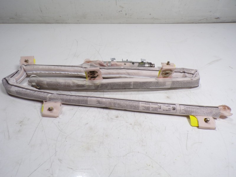 Recambio de airbag cortina delantero derecho para skoda yeti 1.2 tsi referencia OEM IAM 5L6880742 5L6880742 