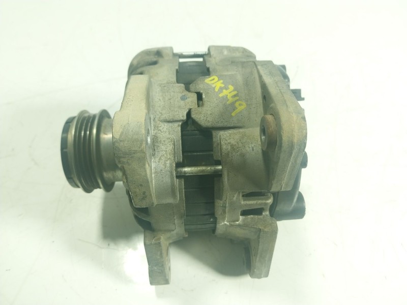 Recambio de alternador para dacia sandero 1.2 16v cat referencia OEM IAM  231008386R 