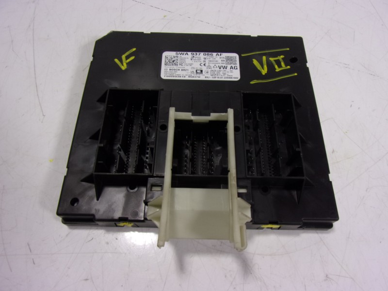 Recambio de modulo electronico para cupra leon sportstourer (kl8) 1.4 tsi phev referencia OEM IAM 5WA937086AP 5WA937086AF 