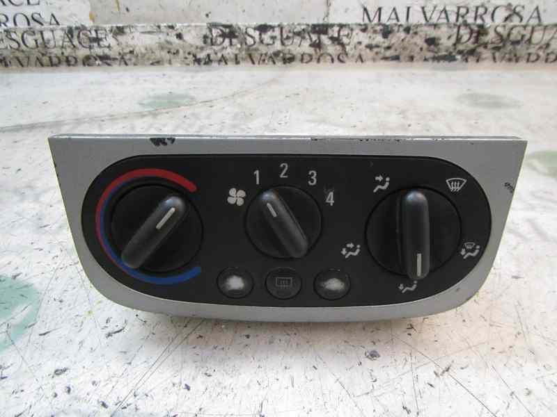 Recambio de mando calefaccion / aire acondicionado para opel corsa c 1.7 16v cdti referencia OEM IAM   