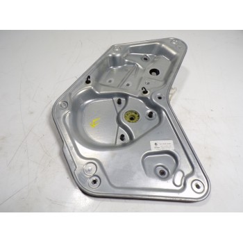 ELEVALUNAS TRASERO DERECHO 5L0839462A 5L0839402B 