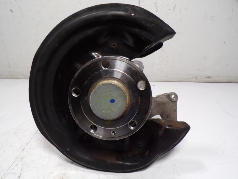 Recambio de mangueta trasera derecha para skoda yeti 1.2 tsi referencia OEM IAM 3C0505434K  1T0598611B