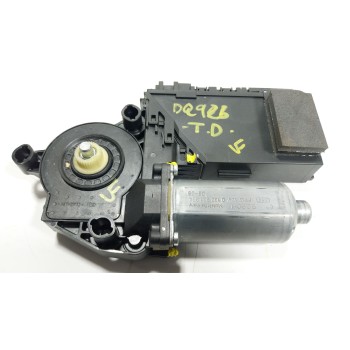 MOTOR ELEVALUNAS TRASERO DERECHO 3W5959704A 3W5959704A 