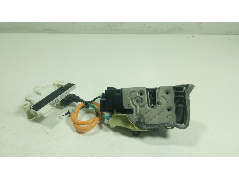 Recambio de cerradura puerta delantera derecha para bmw 5 (g30, f90) 530 i xdrive referencia OEM IAM 51217477702 5121747770202 