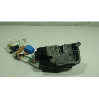 CERRADURA PUERTA TRASERA DERECHA 51227477704 5122747770403 