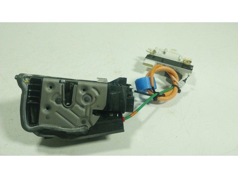 Recambio de cerradura puerta trasera izquierda para bmw 5 (g30, f90) 530 i xdrive referencia OEM IAM 51227477703  