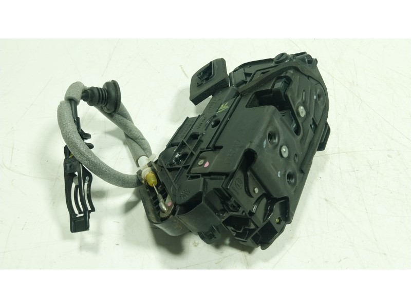 Recambio de cerradura puerta trasera derecha para volkswagen tiguan (ad1, ax1) 2.0 tdi 4motion referencia OEM IAM 5NA839016E 5NA