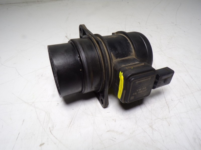Recambio de caudalimetro para skoda rapid 1.6 tdi dpf referencia OEM IAM 03L906461 03L906461 