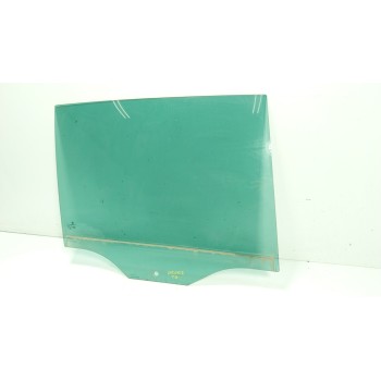 CRISTAL PUERTA TRASERO DERECHO 5NA845026A 