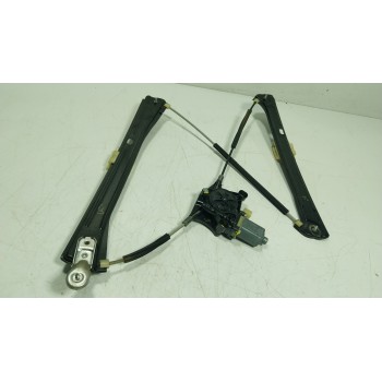 ELEVALUNAS DELANTERO DERECHO 5NA837462A 5Q0959801C 