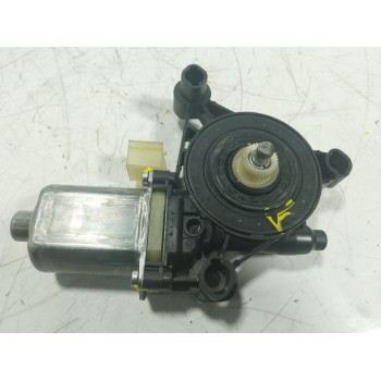 MOTOR ELEVALUNAS DELANTERO DERECHO 8W0959801 8W0959801 