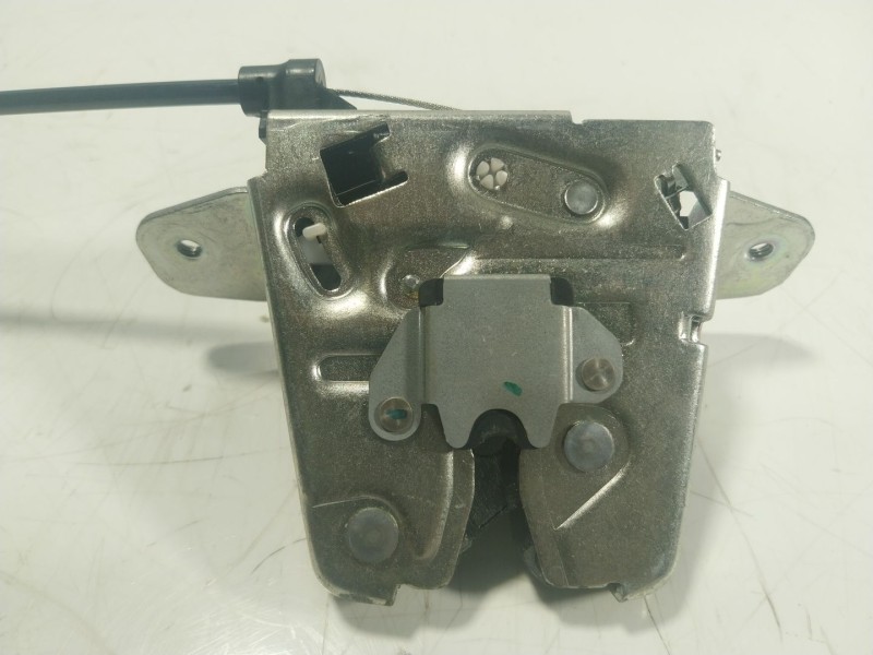 Recambio de cerradura maletero / porton para mercedes-benz gle (w166) 400 4-matic (166.056) referencia OEM IAM A2047400735 A2047