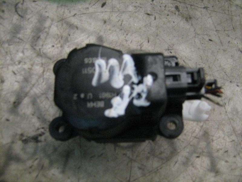 Recambio de motor apertura trampillas climatizador para peugeot 307 break/sw (s2) xs referencia OEM IAM   