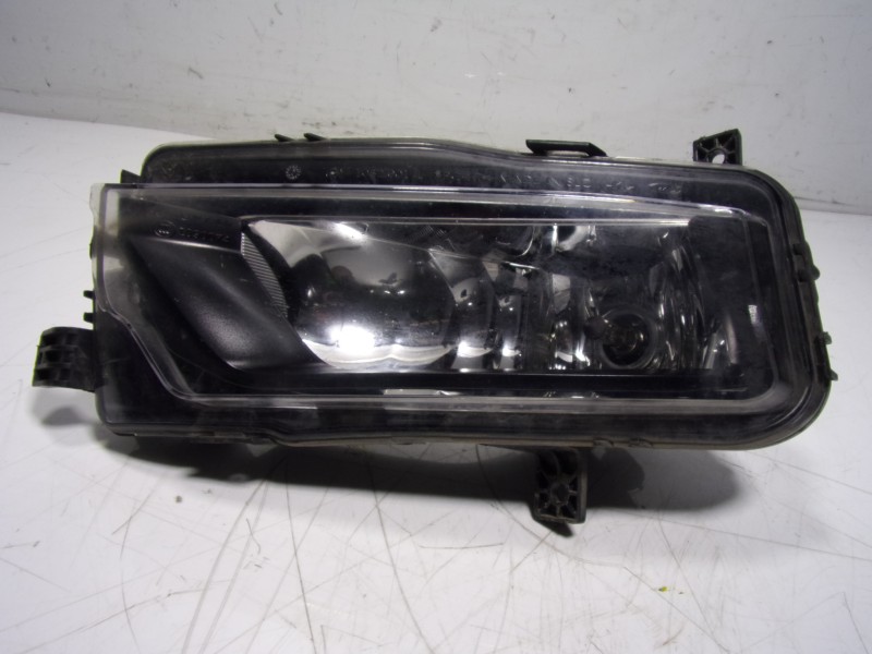 Recambio de faro antiniebla izquierdo para volkswagen caddy furgón/kombi 2.0 tdi referencia OEM IAM 2K5941661B 2K5941661B 