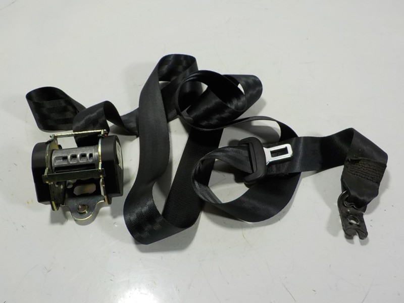 Recambio de cinturon seguridad trasero derecho para volkswagen golf vii lim. (bq1) 1.0 tsi referencia OEM IAM 5G0857805RAA 5G085