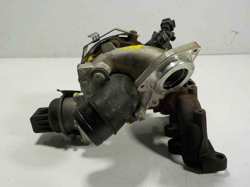 Recambio de turbocompresor para skoda rapid 1.6 tdi dpf referencia OEM IAM 03L253056D 03L253056D 