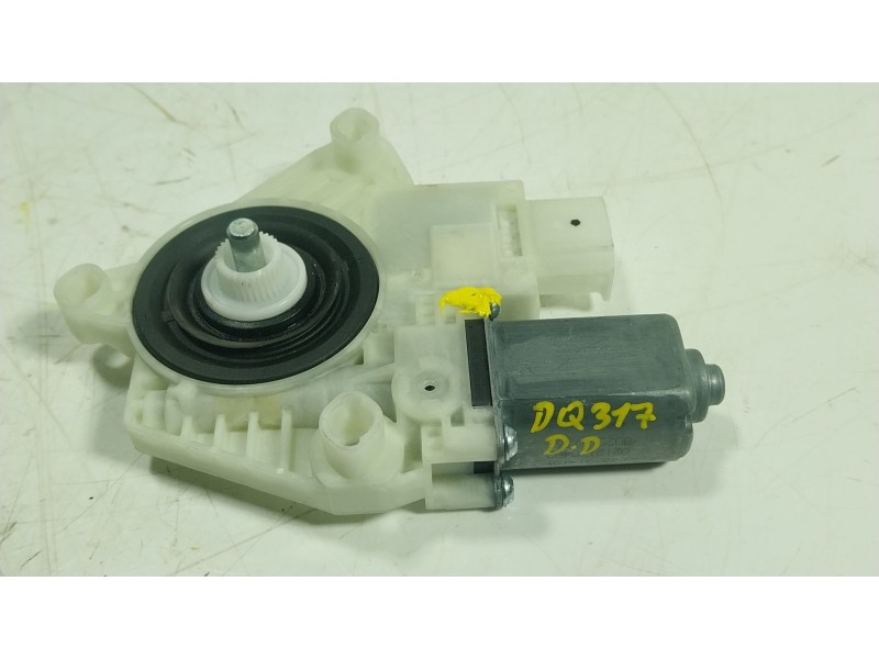 Recambio de motor elevalunas delantero derecho para bmw 5 (g30, f90) 530 i xdrive referencia OEM IAM 51337455081 7455081 