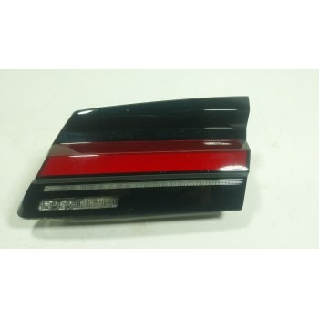 PILOTO TRASERO DERECHO INTERIOR 63215A38AF4 63215A38AF201 