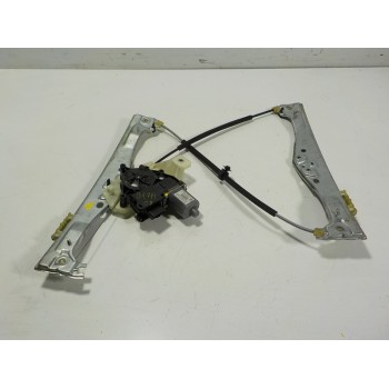 ELEVALUNAS DELANTERO DERECHO 9827189380 9827295780 