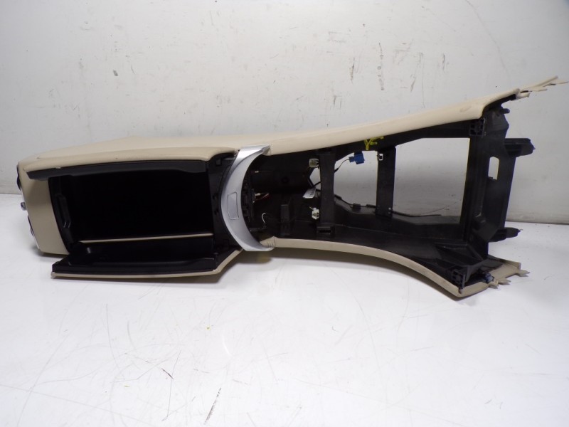 Recambio de apoyabrazos central para mercedes-benz clase glc (w253) 2.0 cgi cat referencia OEM IAM A20568088048S09  