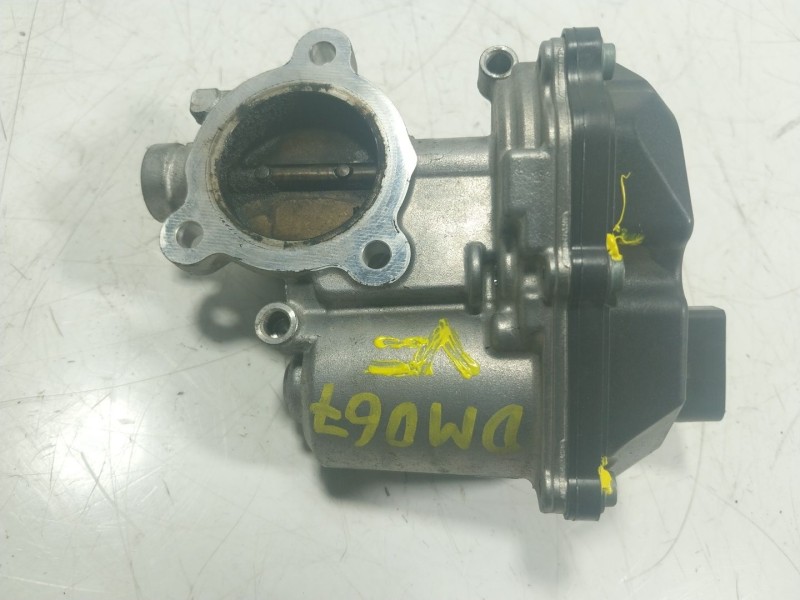 Recambio de caja mariposa para volkswagen passat berlina (cb2) 2.0 tdi referencia OEM IAM 04L131501M 04L131501M 