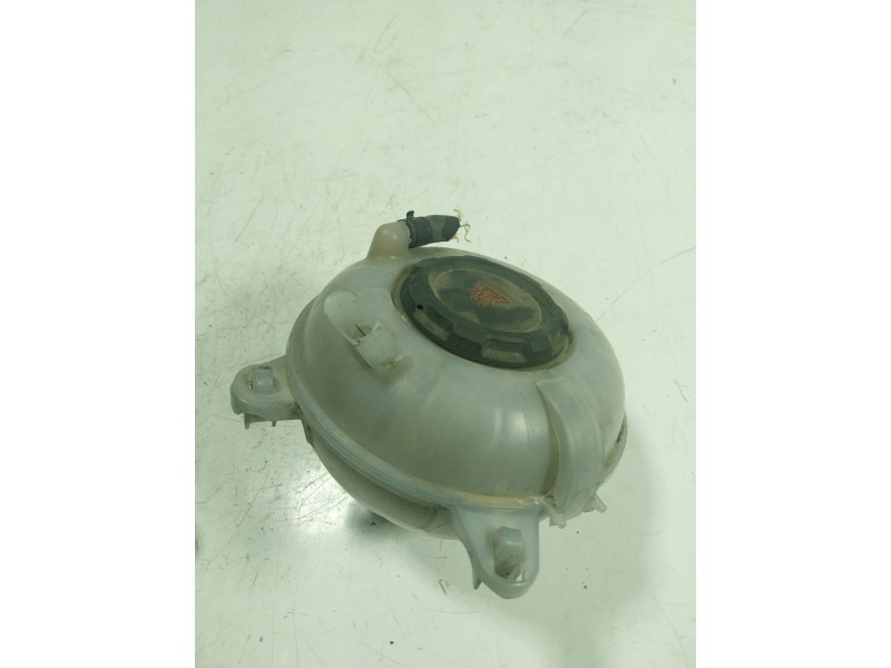 Recambio de deposito expansion para volkswagen passat berlina (cb2) 2.0 tdi referencia OEM IAM 5Q0121407T  