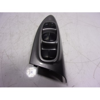 MANDO ELEVALUNAS DELANTERO IZQUIERDO 254011KA0A 254011KA0A 