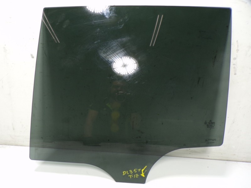 Recambio de cristal puerta trasero izquierdo para mercedes-benz clase glc (w253) 2.0 cgi cat referencia OEM IAM A2537350500  