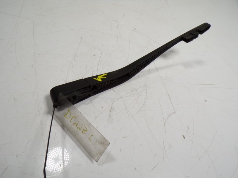 Recambio de brazo limpia trasero para bmw serie 1 lim. (f20) 2.0 turbodiesel referencia OEM IAM 61617241985  