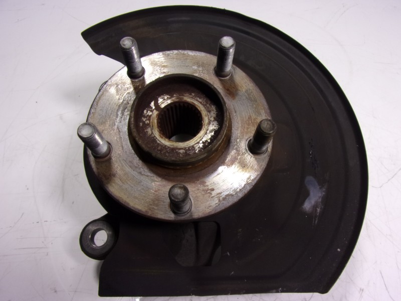 Recambio de mangueta delantera izquierda para nissan juke (f15) 1.5 turbodiesel cat referencia OEM IAM 400151KK0A  402021KA0A